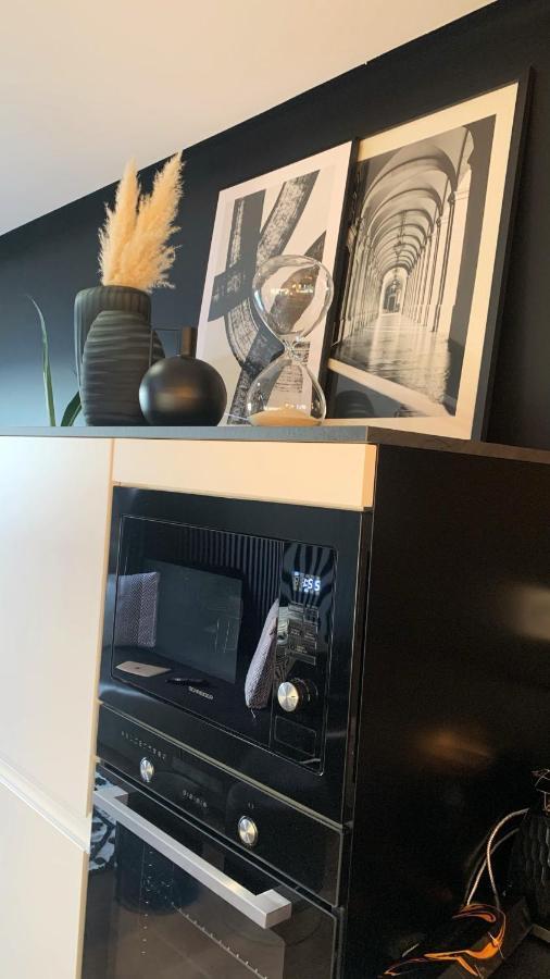 Appartement Vue Port Et Acces Direct Mer, Centre Ville De La Grande Motte Pres De Montpellier Zewnętrze zdjęcie