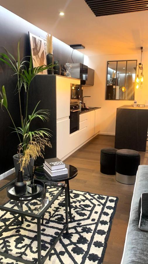Appartement Vue Port Et Acces Direct Mer, Centre Ville De La Grande Motte Pres De Montpellier Zewnętrze zdjęcie