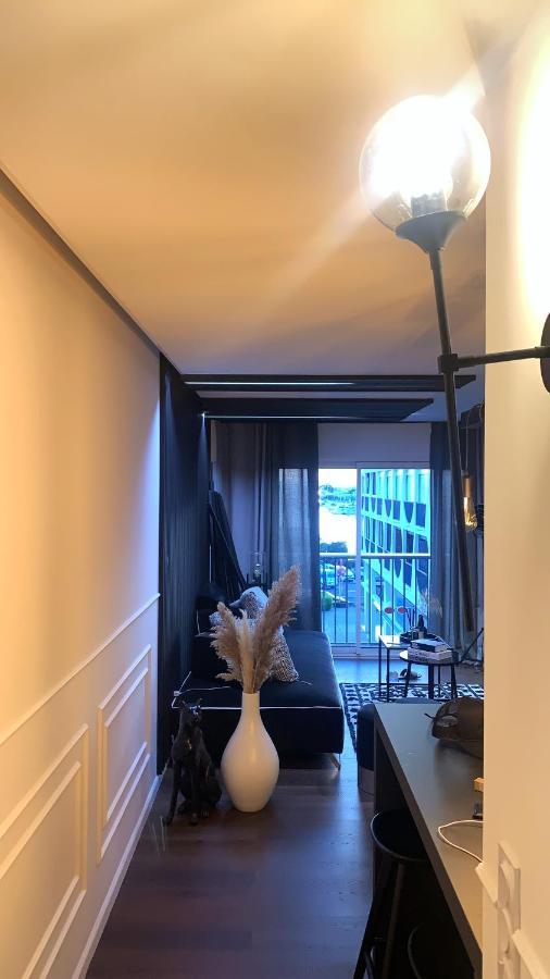 Appartement Vue Port Et Acces Direct Mer, Centre Ville De La Grande Motte Pres De Montpellier Zewnętrze zdjęcie